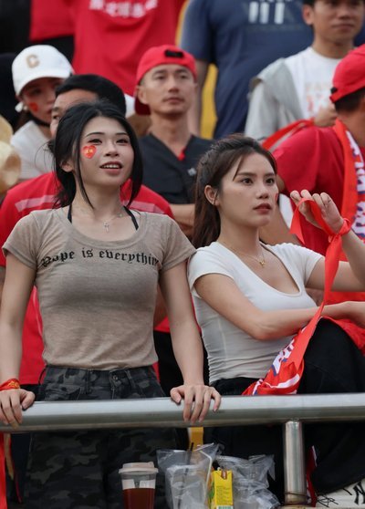 中冠吴川赛区5-8名排位赛因极端天气取消，按小组成绩排名