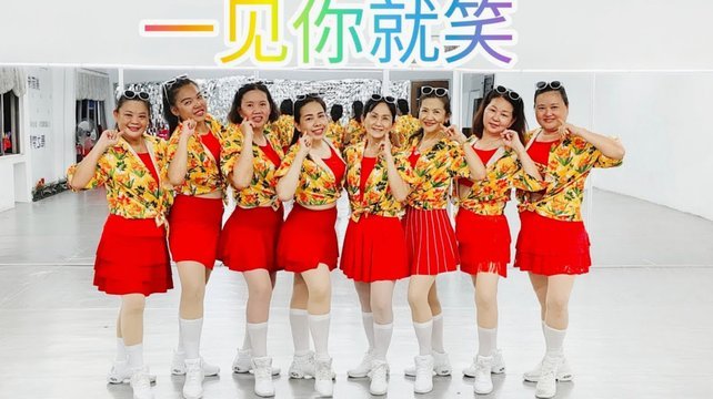 太抽象了，广场舞都有世界杯版本了