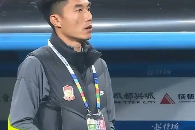 郑智直言迎战蓉城艰难主场力求突破