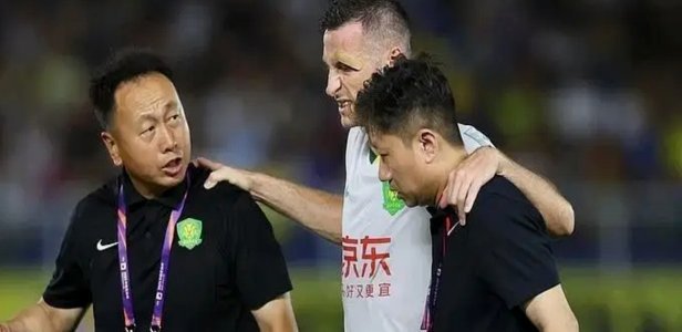 斯帕吉奇回归，恩科洛洛出局