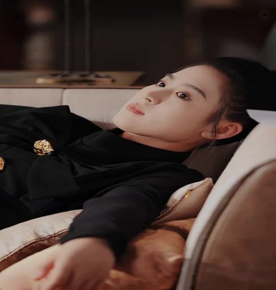 得知C罗与乔治娜结婚后，甲亢哥表示他需要一张婚礼邀请函