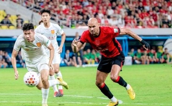 中超-张志雄挑射破门瓦科扳平 铜梁龙1-1泰山11轮不胜