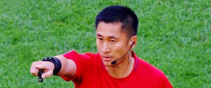 马宁沙特执裁遇险：机场突遇变故 赛前警报频发